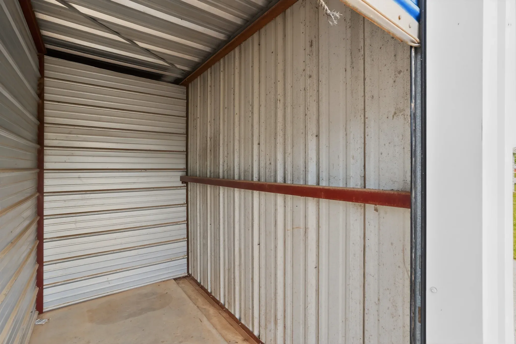 Store photo 6