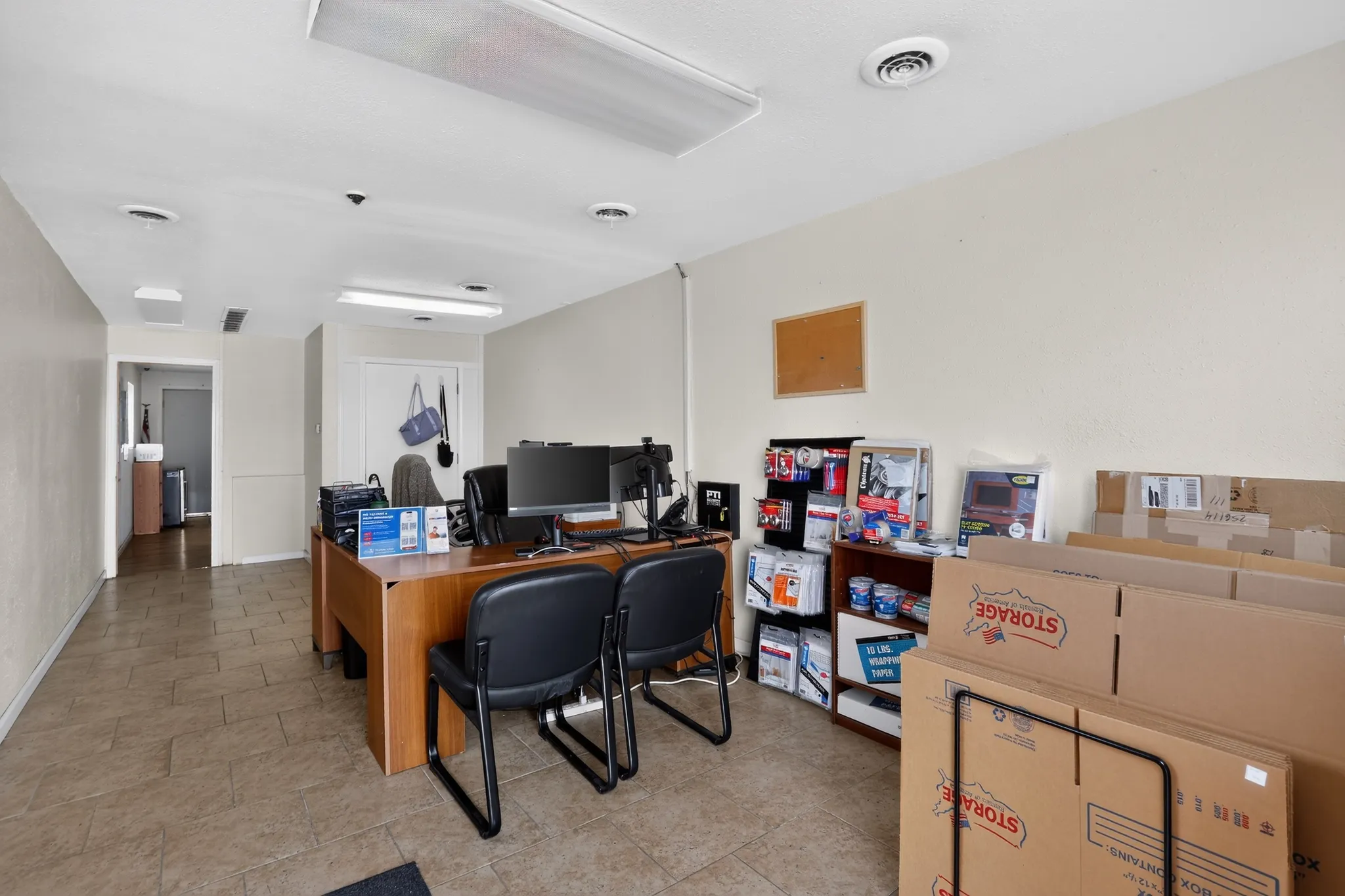 Store photo 9