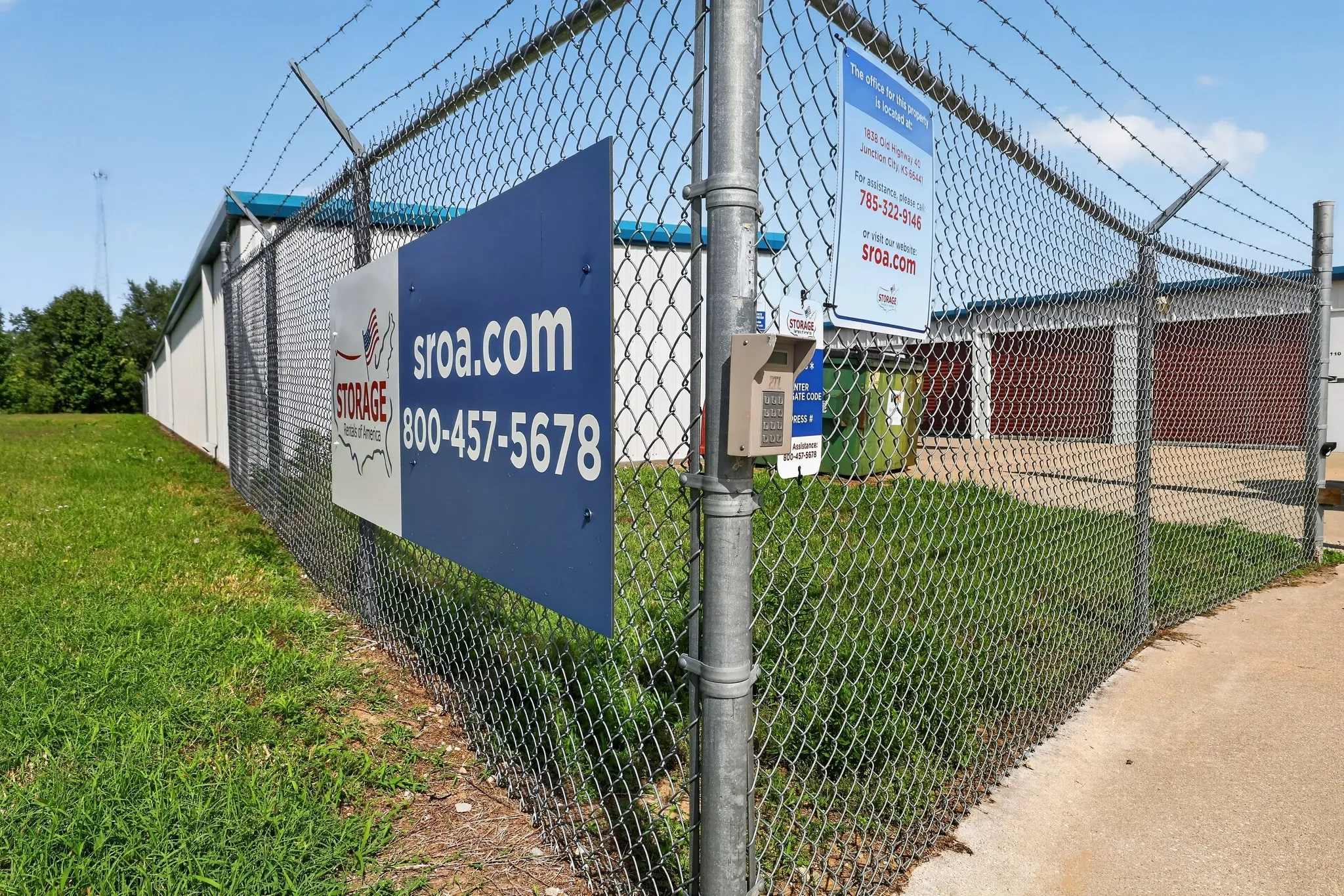 Store photo 8