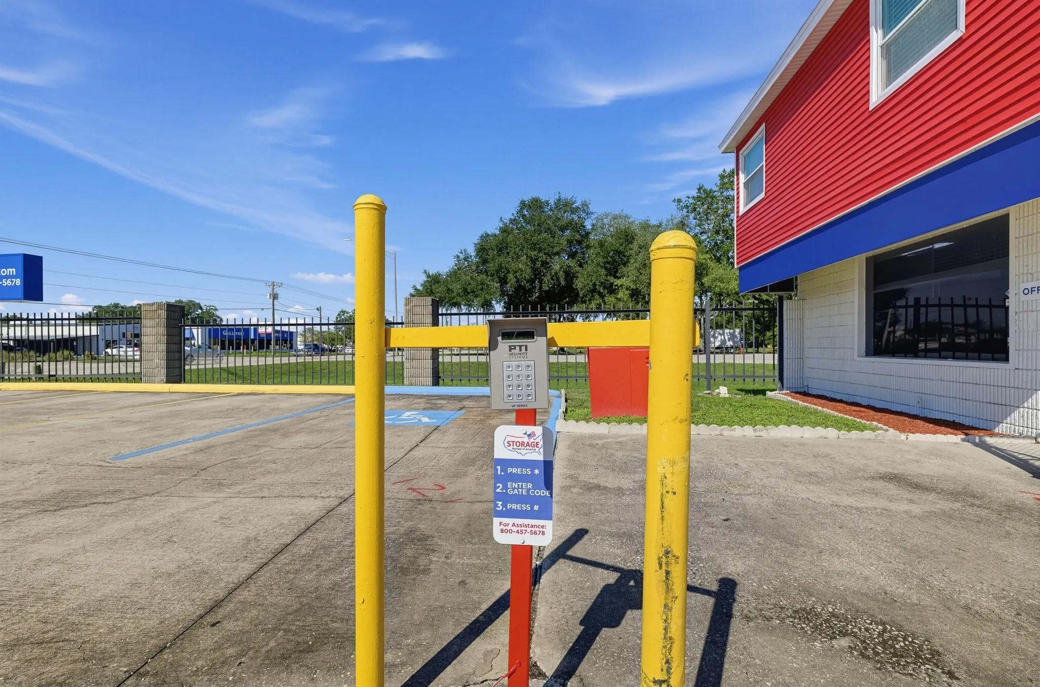 Store photo 8