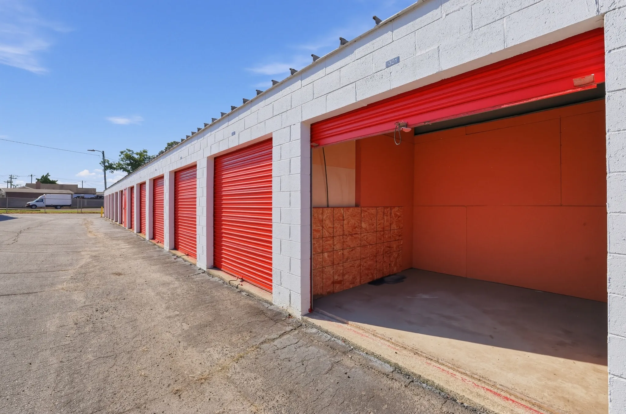 Store photo 1