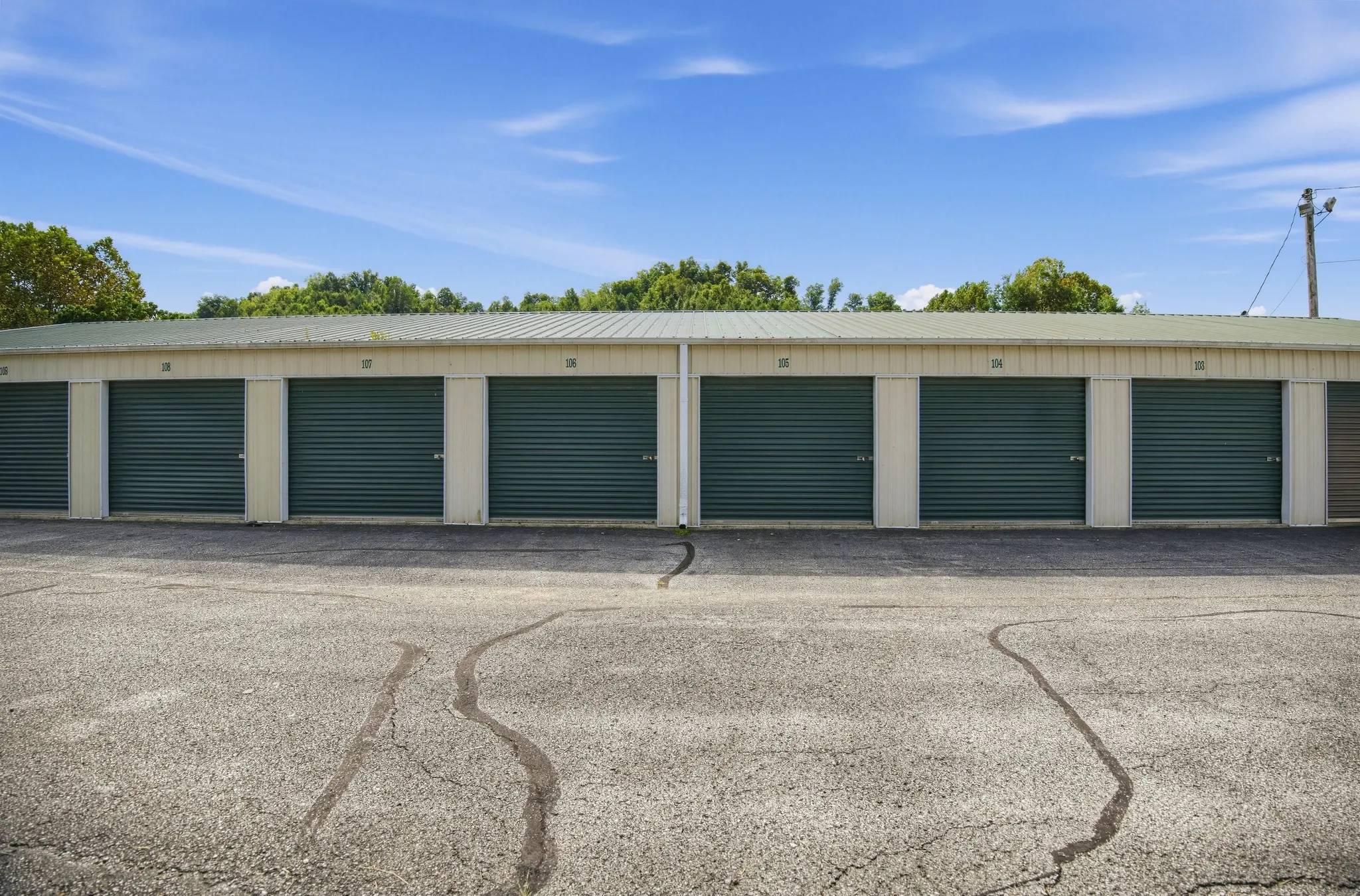 Store photo 3
