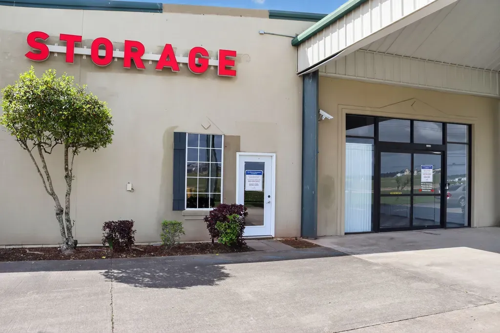Store photo 2