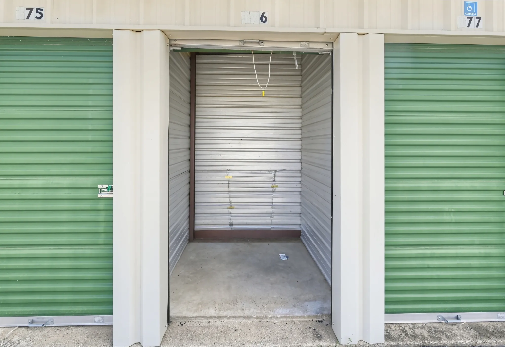 Store photo 3