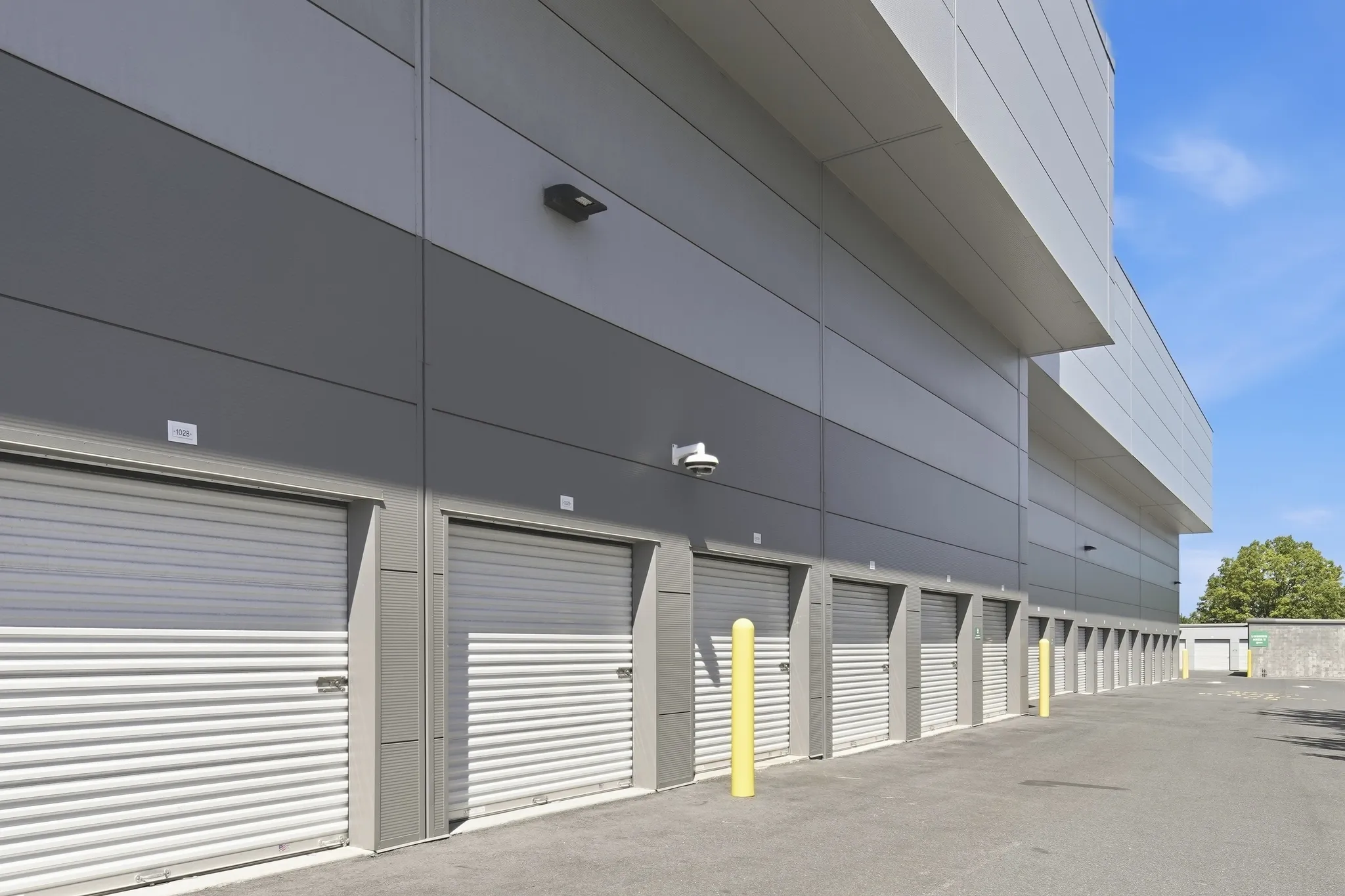 Store photo 4