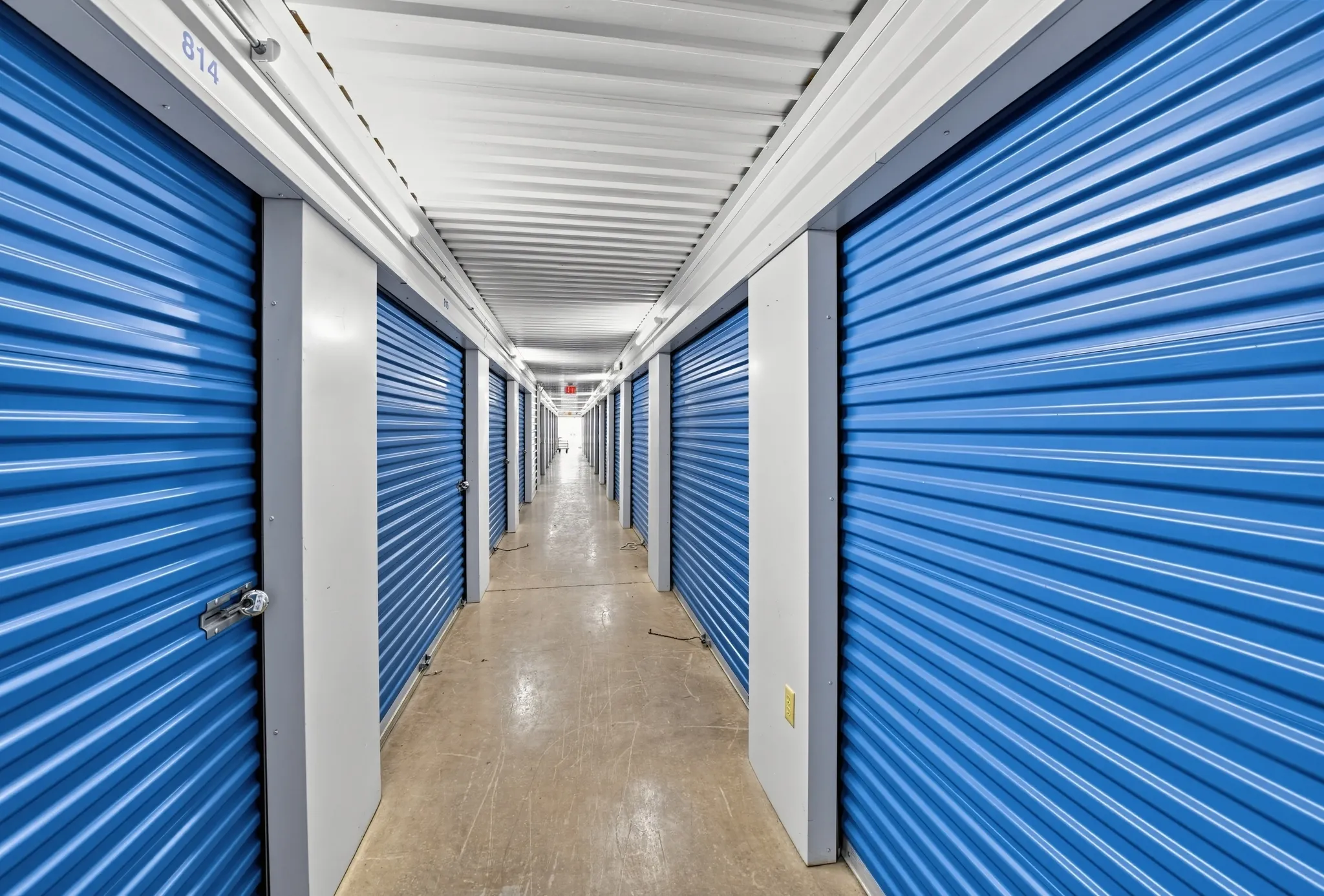 Store photo 1