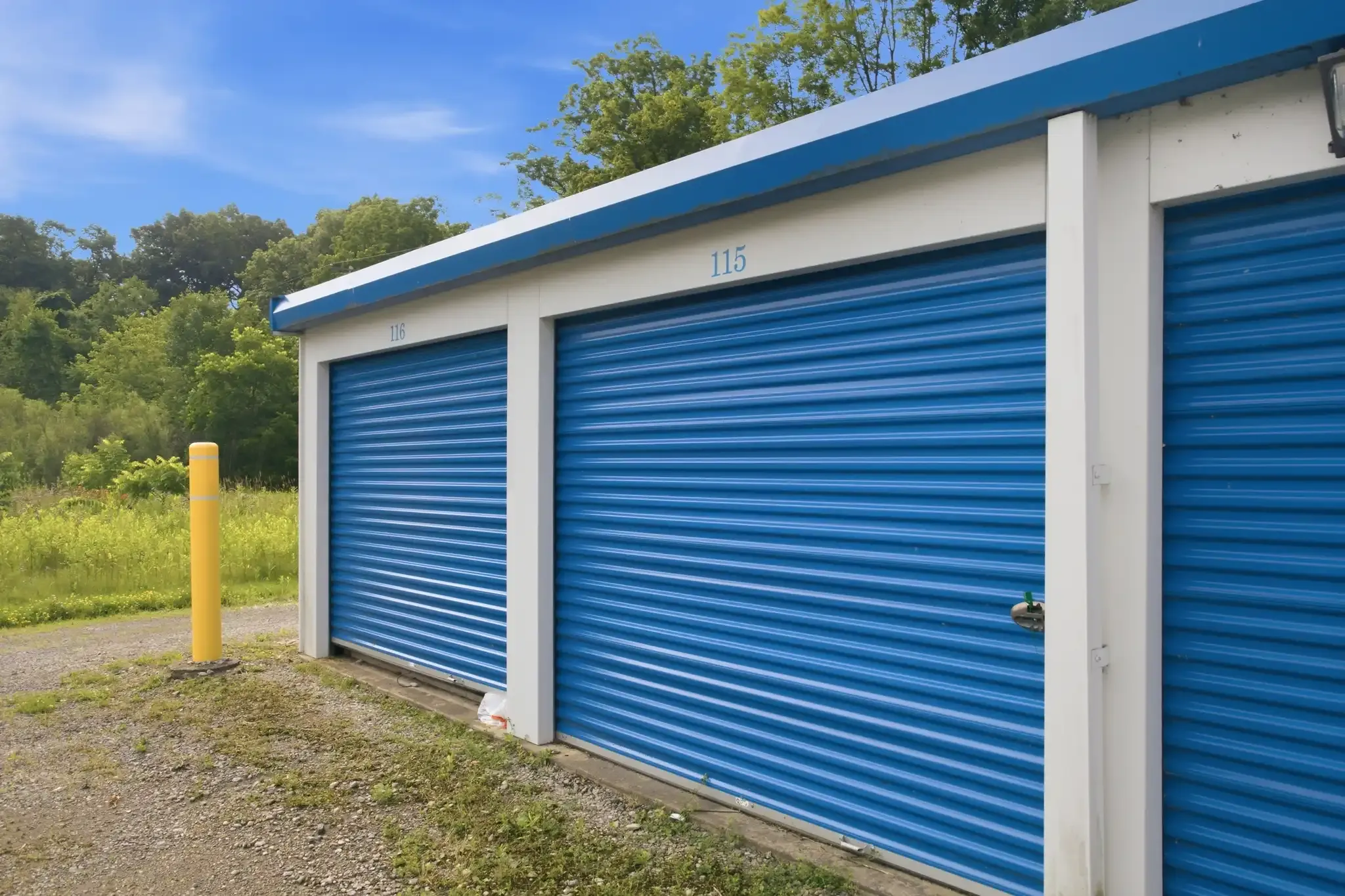 Store photo 1