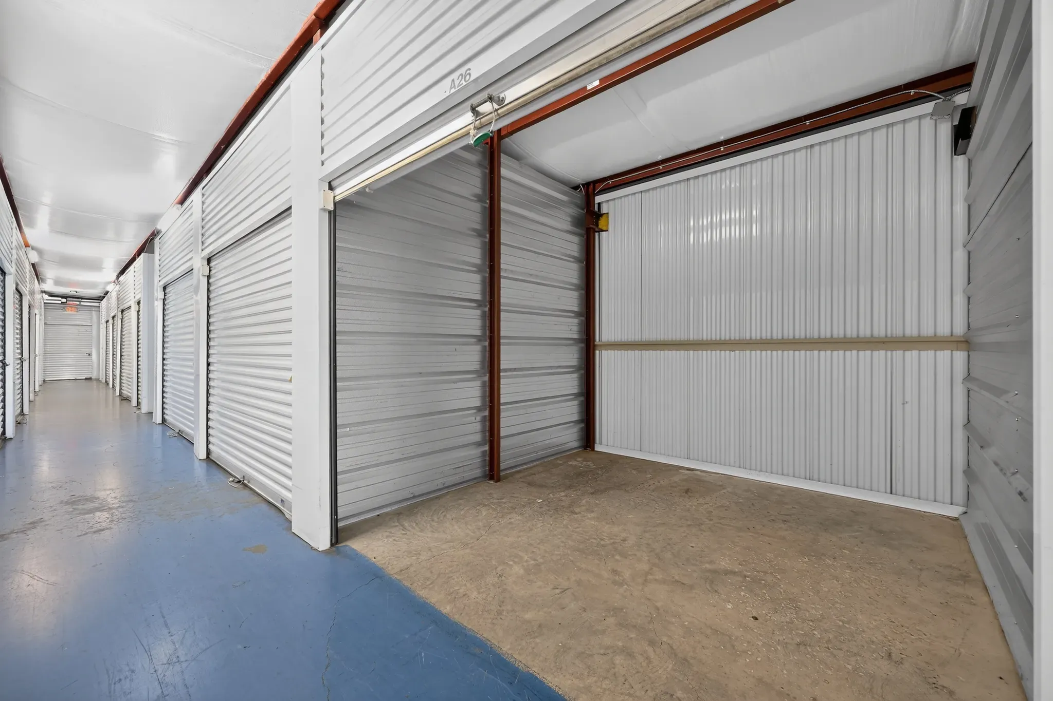 Store photo 8