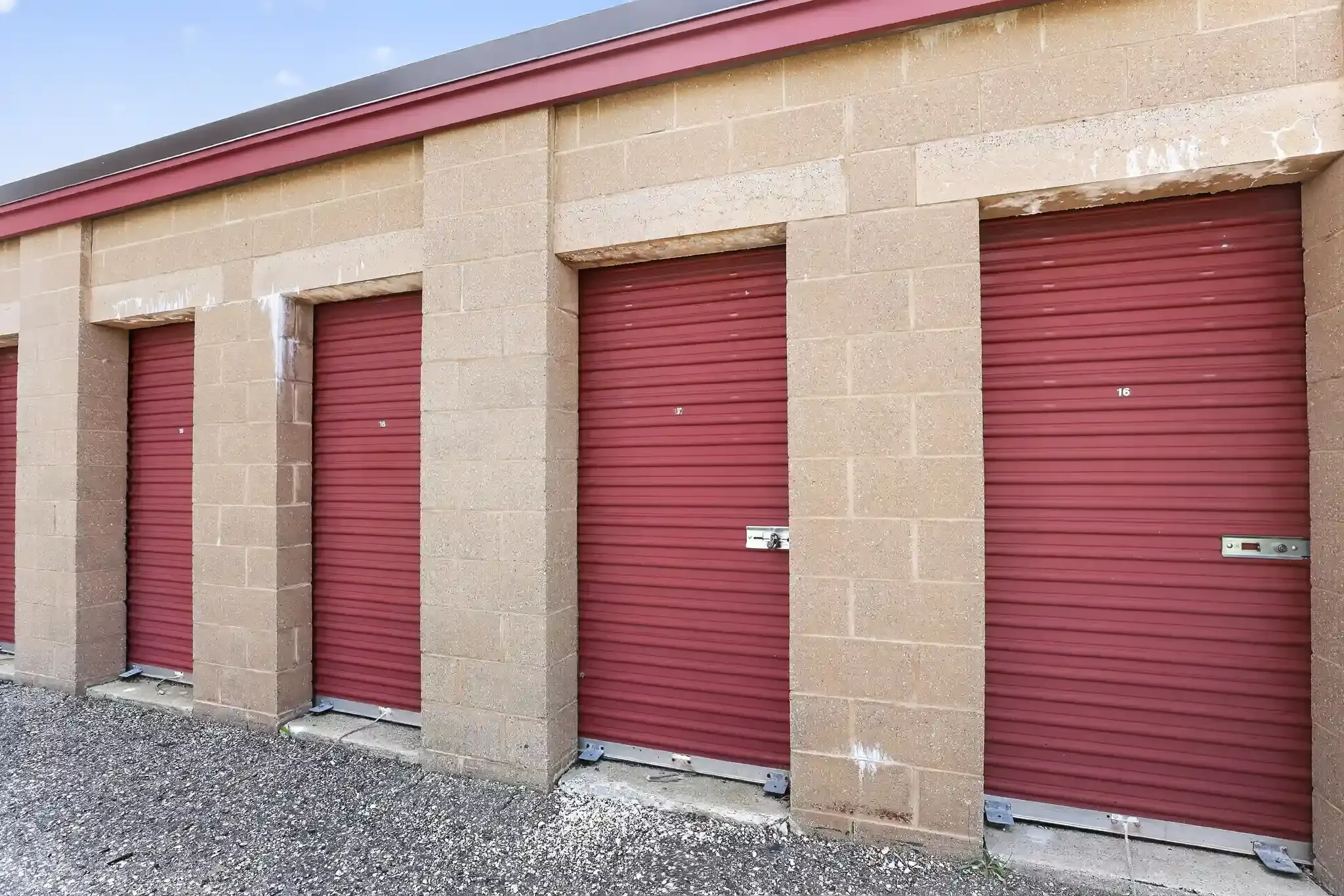 Store photo 4