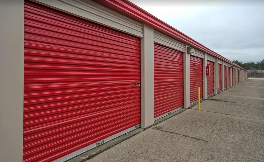 Store photo 2