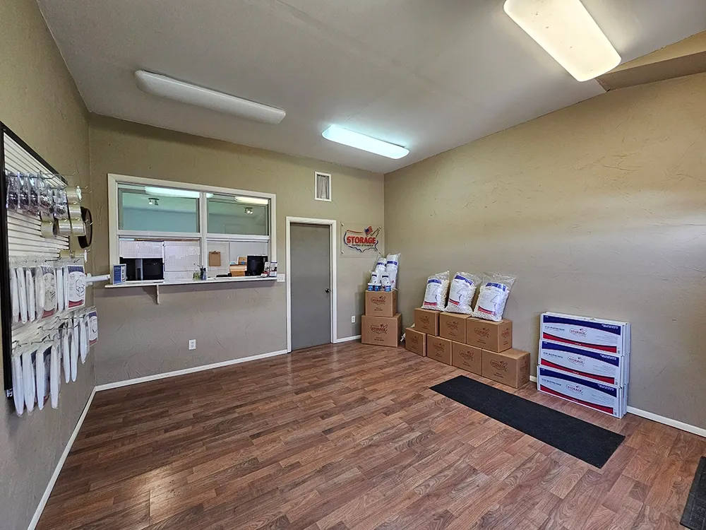 Store photo 2