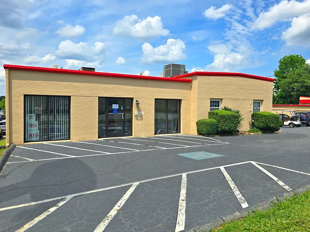 Store photo 1