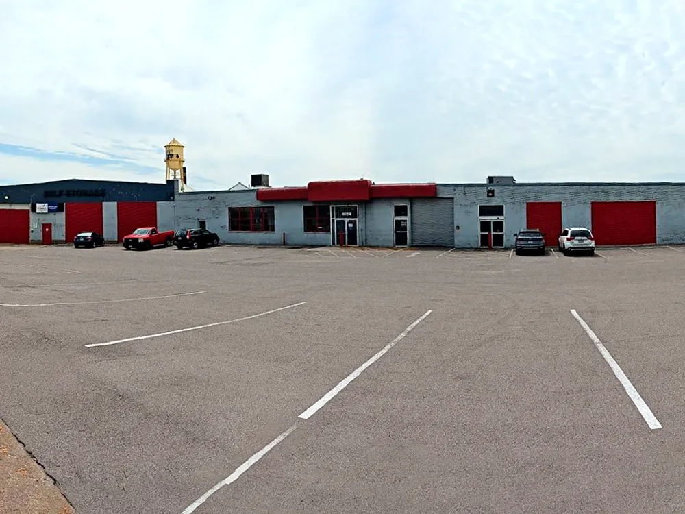 Store photo 1