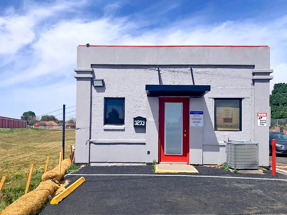 Store photo 1