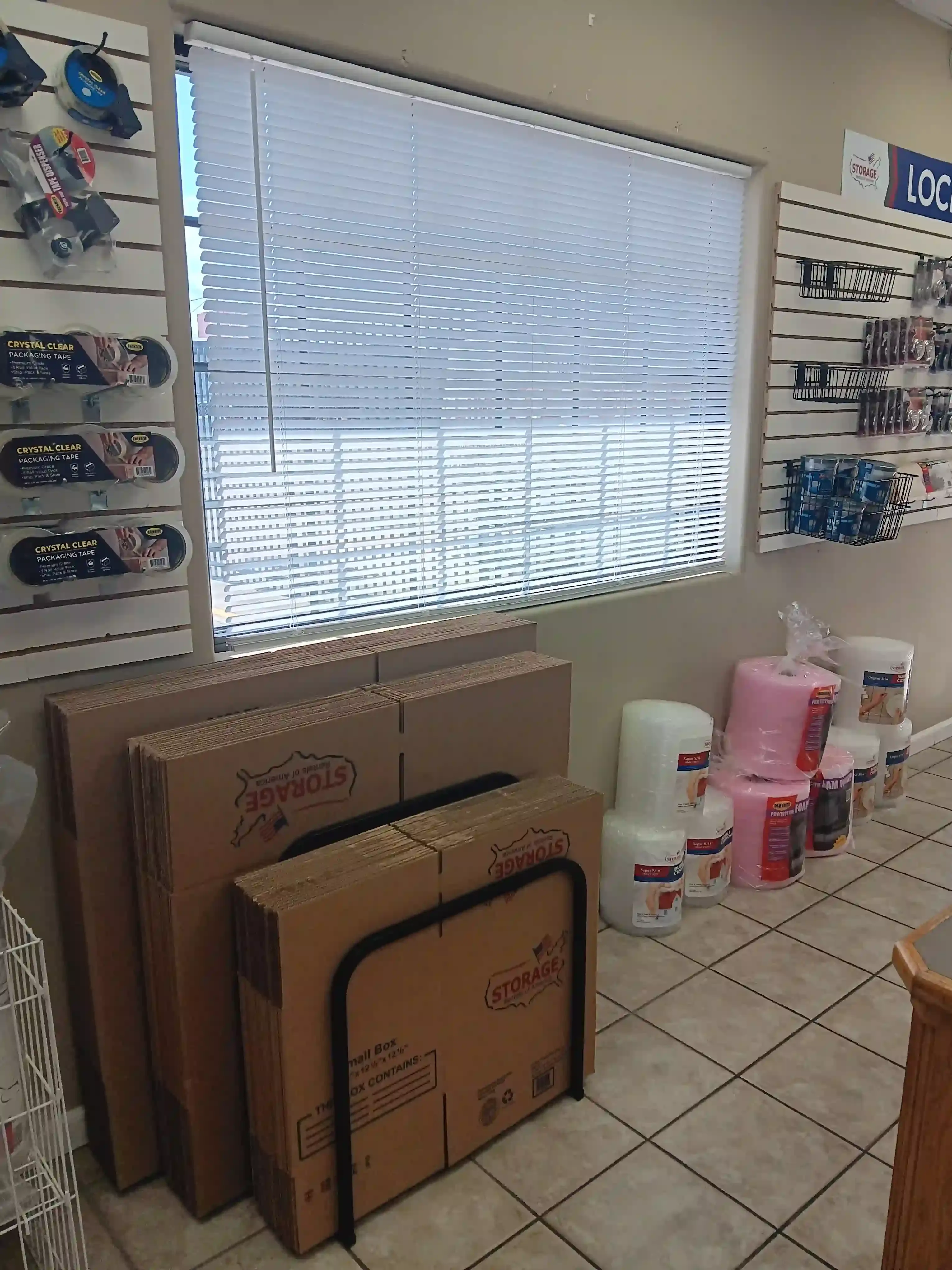 Store photo 1