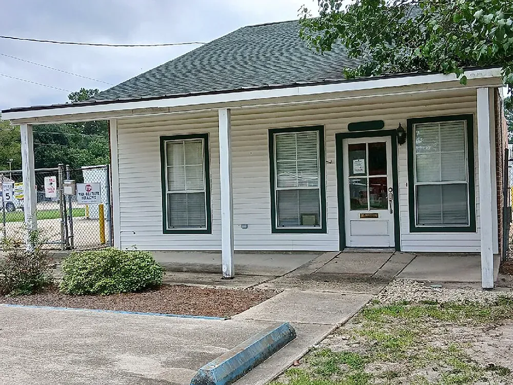Store photo 1