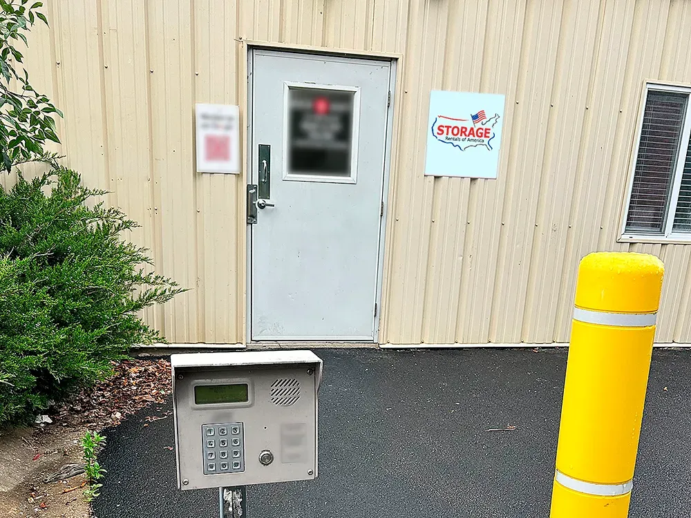 Store photo 3