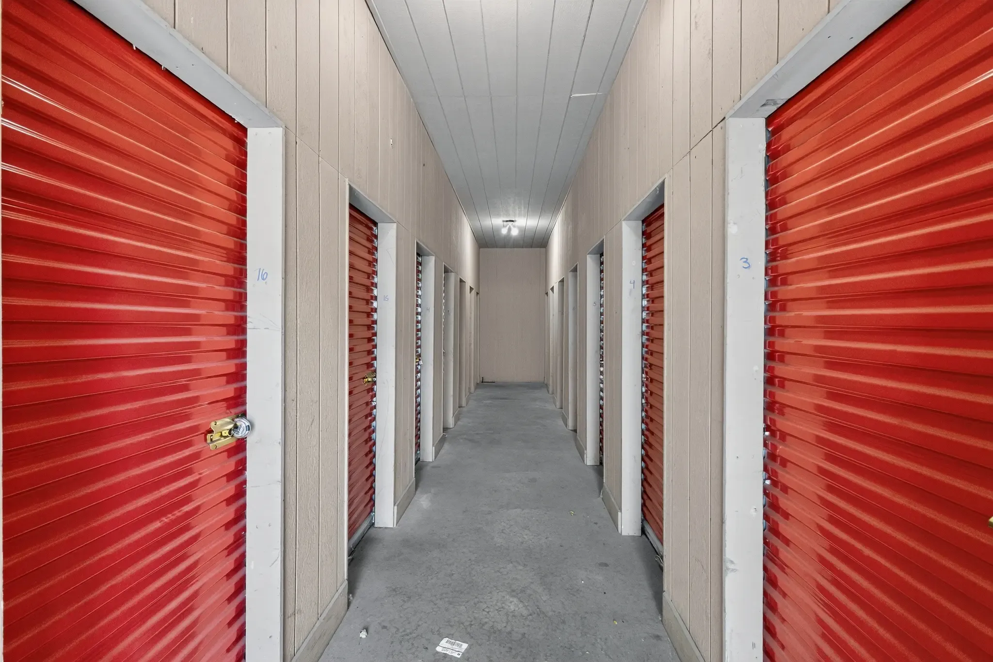 Store photo 2