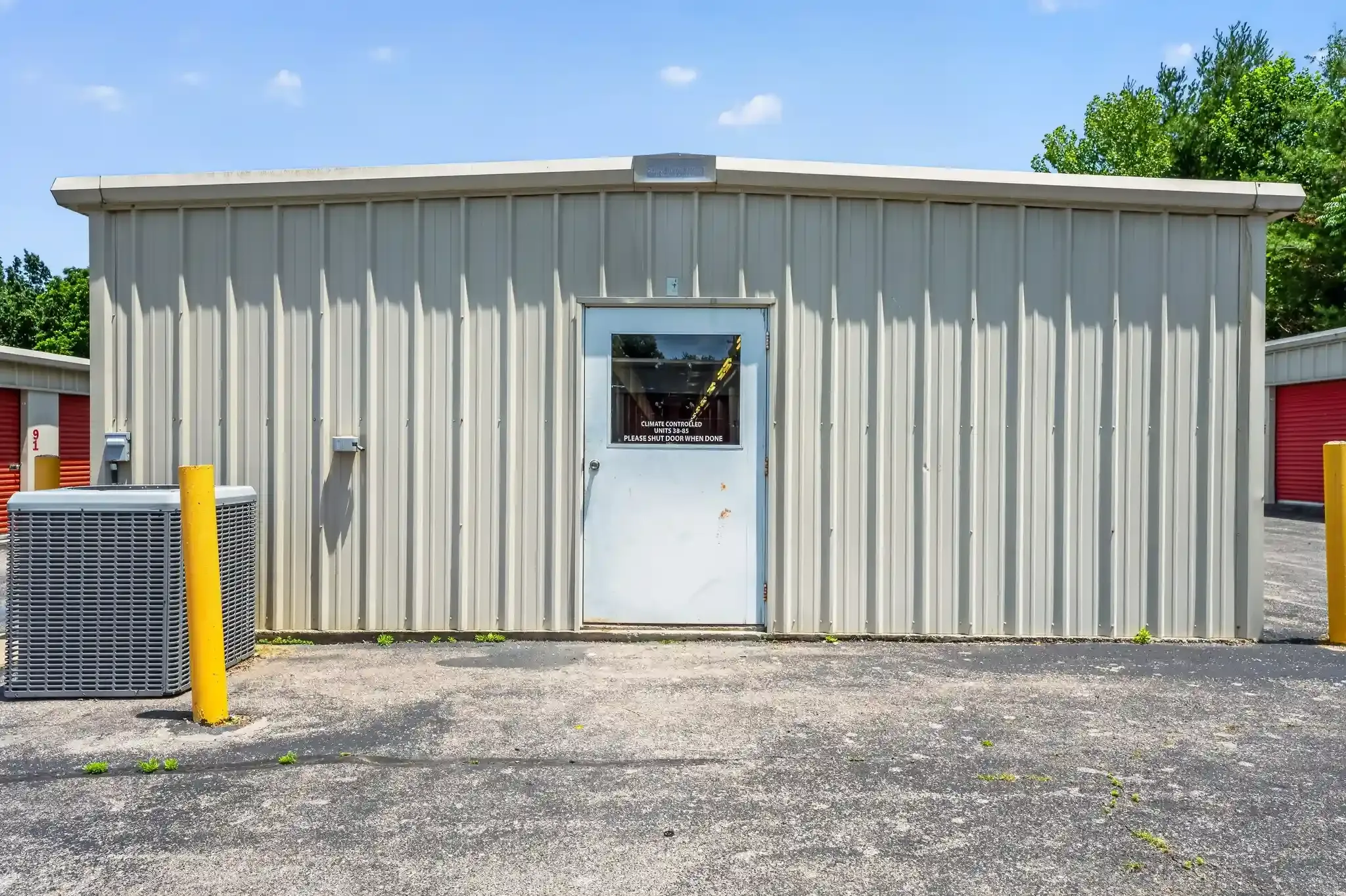 Store photo 7