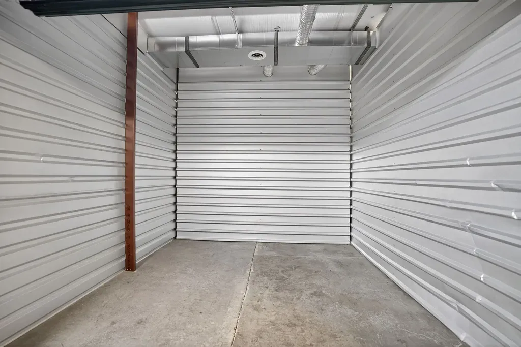 Store photo 6