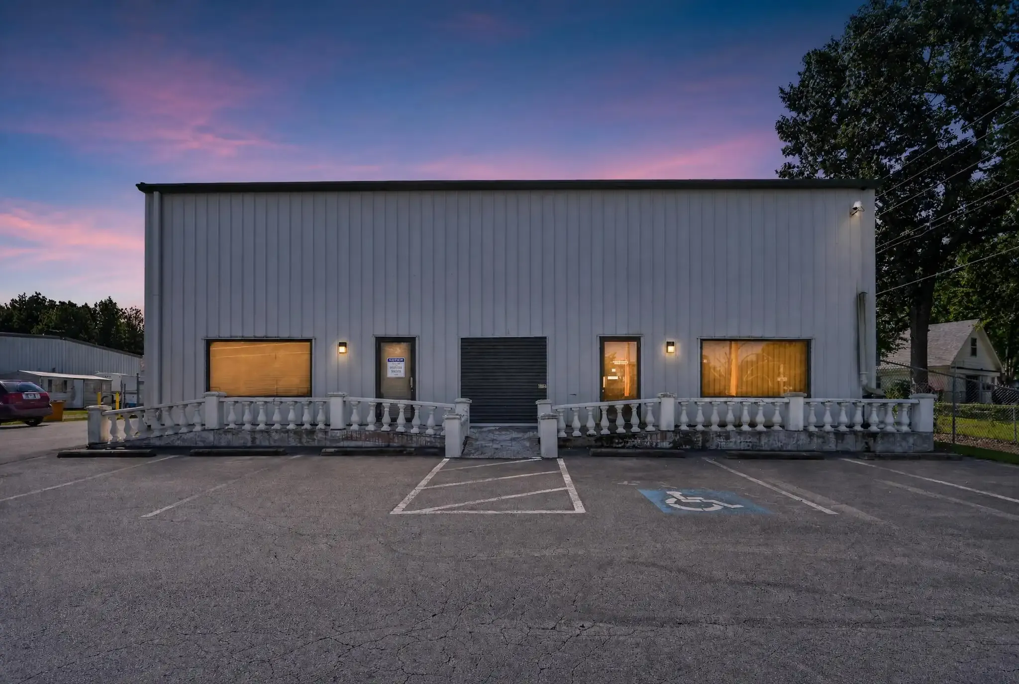 Store photo 1