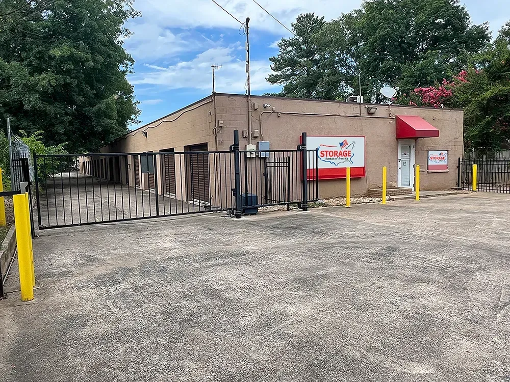 Store photo 1