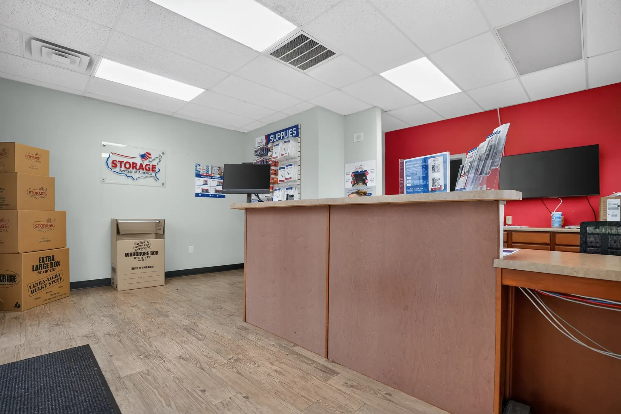 Store photo 3