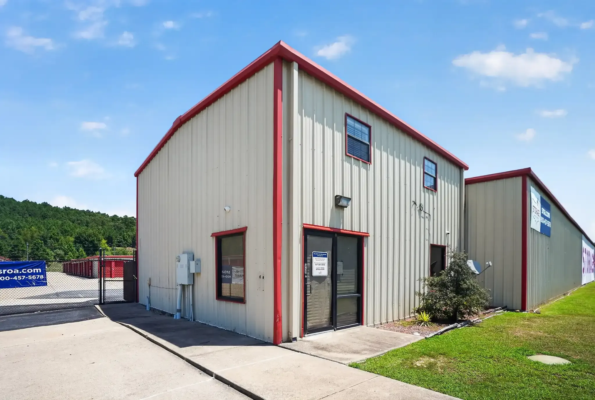 Store photo 5