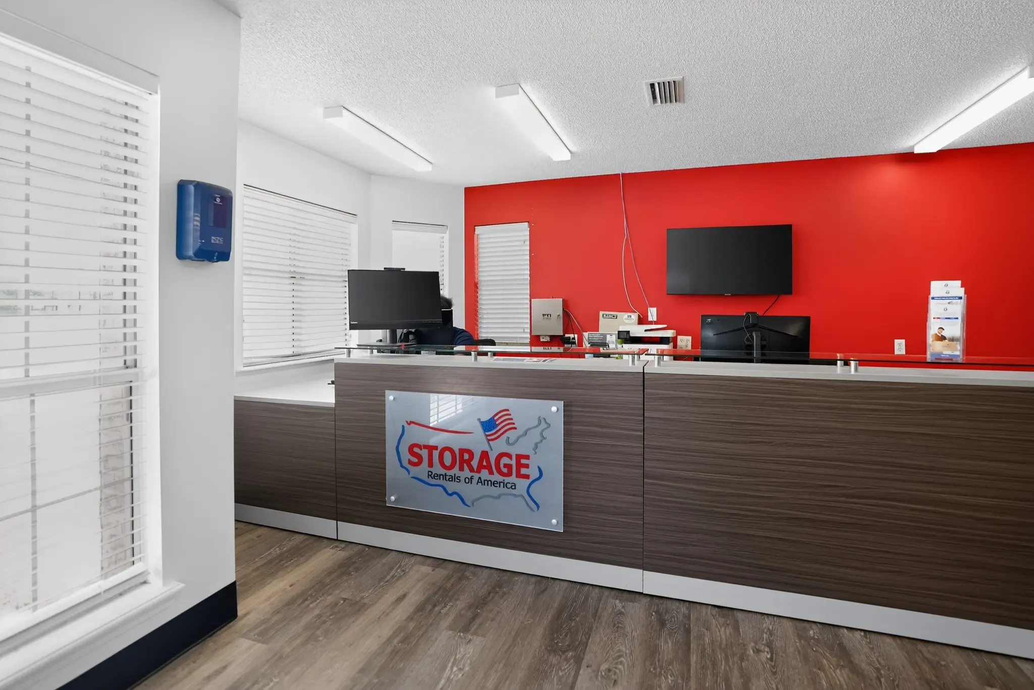 Store photo 5