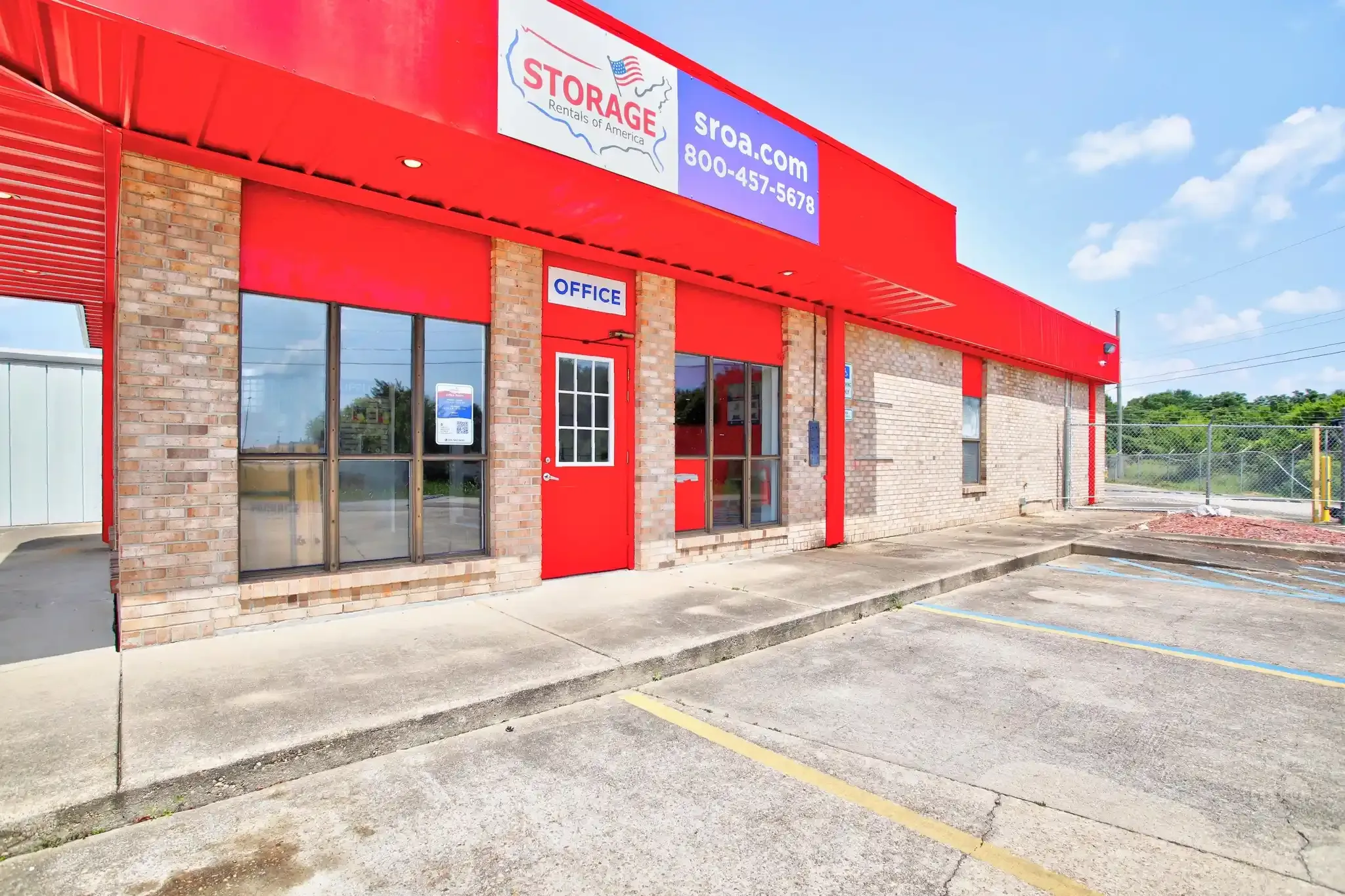 Store photo 2