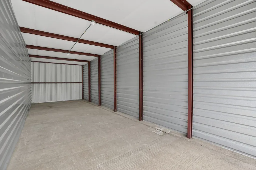 Store photo 6